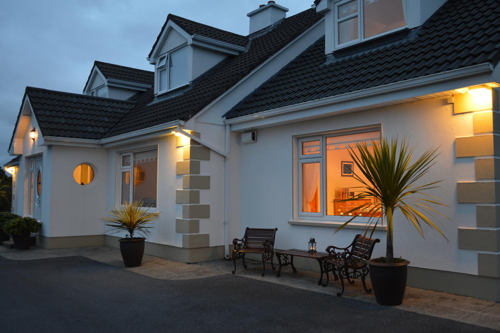 Bed Breakfast Accommodation Clifden Connemara | Galway | H71 WK38 B&B ...