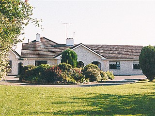 PALM GROVE HOUSE